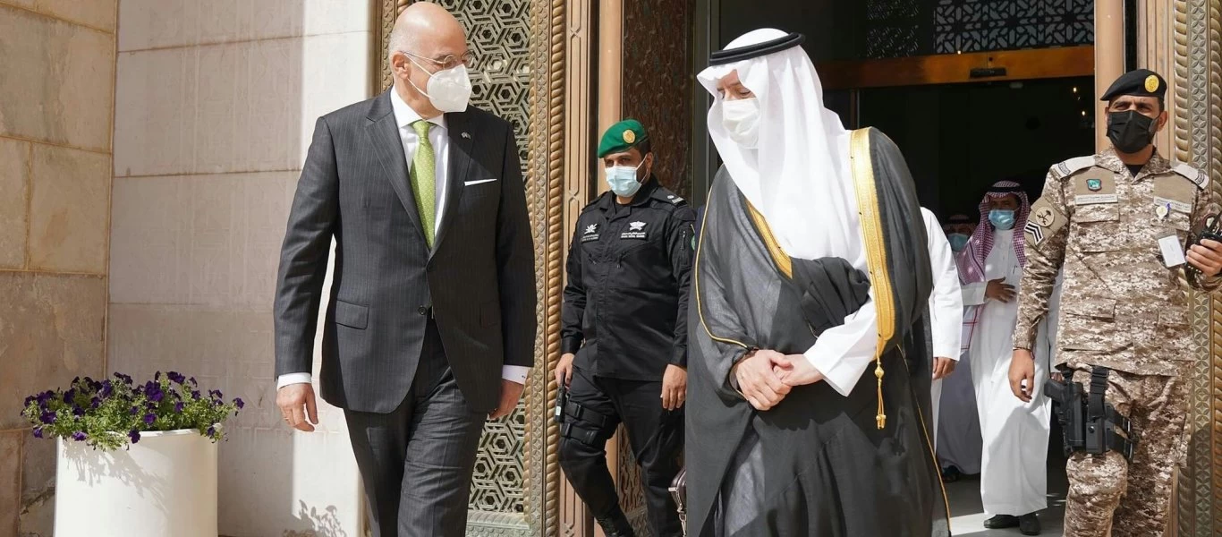 Τα ελληνικά Patriot στην εμπόλεμη ζώνη Σαουδικής Αραβίας και Υεμένης - Ν.Δένδιας: «Θα προστατεύουμε το Ριάντ»